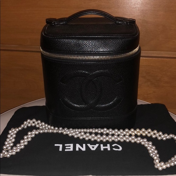 CHANEL Handbags - AUTHENTIC Vintage CHANEL Makeup Train Case